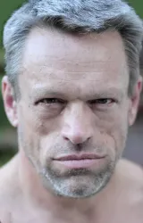 Брайан Томпсон