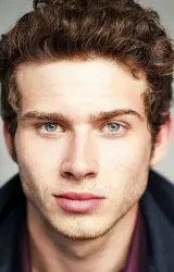 Оливер Старк