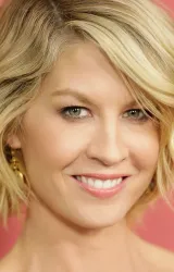 Дженна Элфман