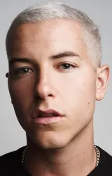 Таз Скайлар