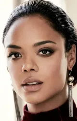 Тесса Томпсон