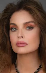 Трэйси Скоггинс