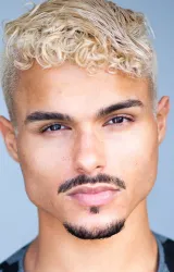 Томас Матос