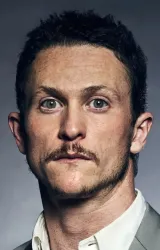 Джонатан Такер