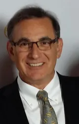 Кеннет Р. Шапиро